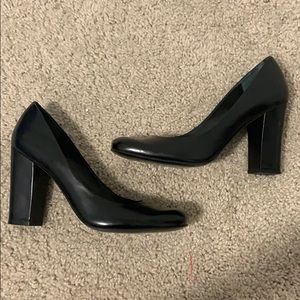 Nine West high heels in a good condition.